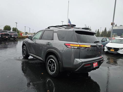 2025 Nissan Pathfinder Rock Creek 4WD