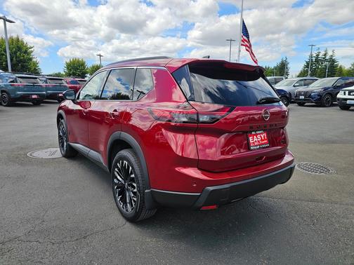 Scarlet Ember Tintcoat 2026 Nissan Rogue Dark Armor