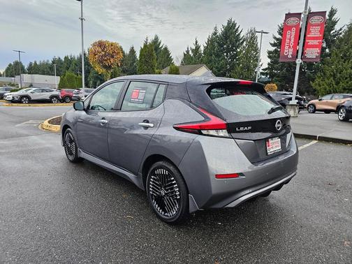 2025 Nissan Leaf SV PLUS