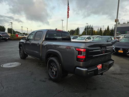 2025 Nissan Frontier PRO-4X
