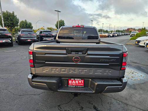 2025 Nissan Frontier PRO-4X
