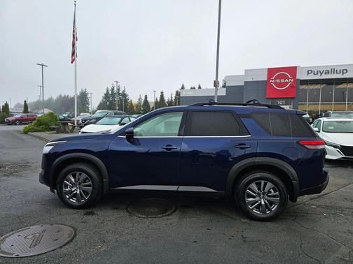 2025 Nissan Pathfinder SV 4WD