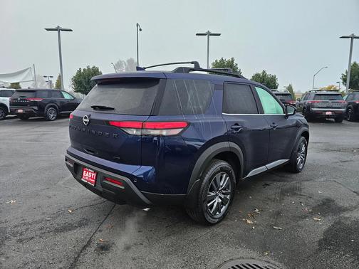 2025 Nissan Pathfinder SV 4WD