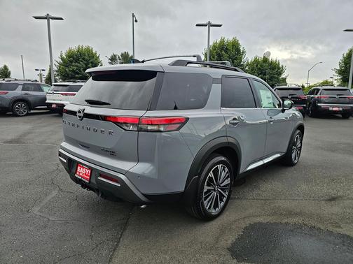 Boulder Gray Pearl 2026 Nissan Pathfinder Platinum