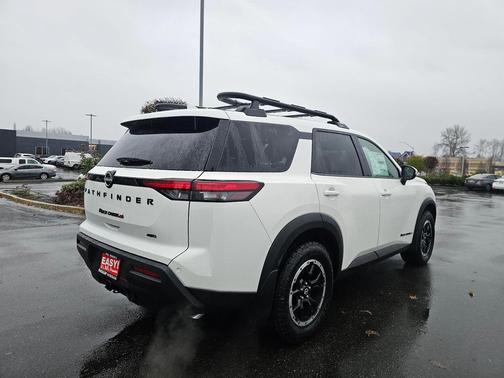 2025 Nissan Pathfinder Rock Creek 4WD