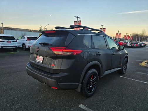 2025 Nissan Rogue Rock Creek