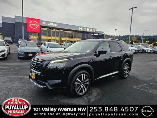 2025 Nissan Pathfinder Platinum 4WD