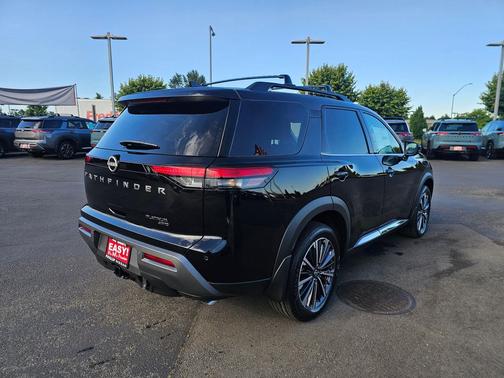 Super Black 2026 Nissan Pathfinder Platinum
