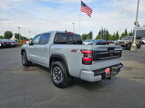 2025 Nissan Frontier PRO-4X