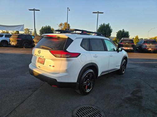 2026 Nissan Rogue Rock Creek