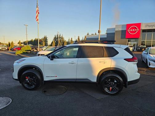 2026 Nissan Rogue Rock Creek