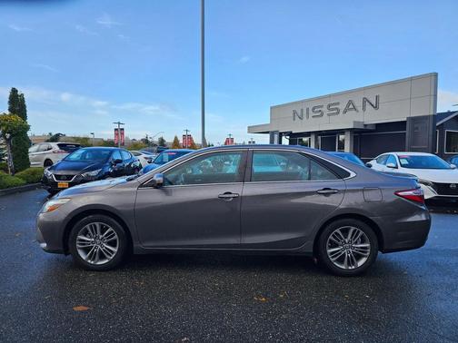 2015 Toyota Camry SE