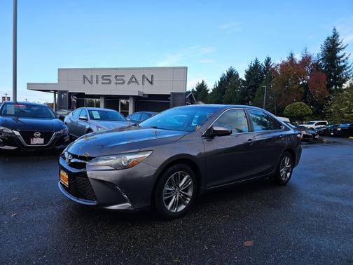 2015 Toyota Camry SE