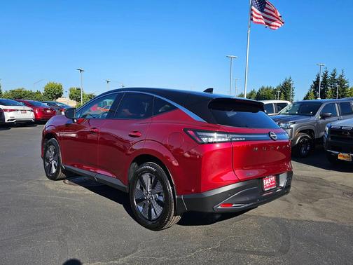2025 Nissan Murano SL