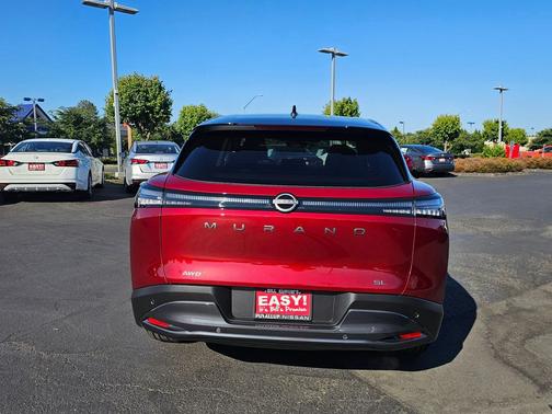 2025 Nissan Murano SL