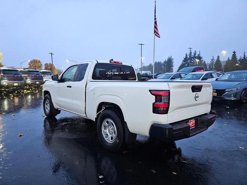 2026 Nissan Frontier S