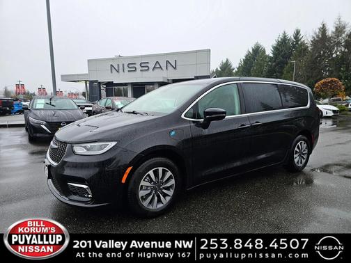 2024 Chrysler Pacifica Hybrid Select