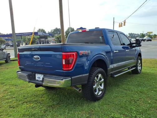 Antimatter Blue Metallic 2022 Ford F-150 XLT