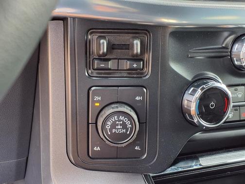 Carbonized Gray Metallic 2026 Ford F-150 Lariat