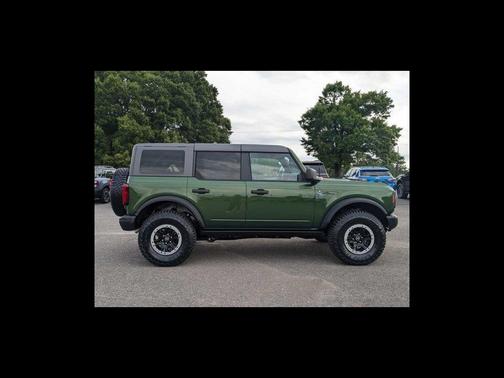 2024 Ford Bronco Black Diamond