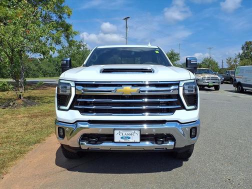 2025 Chevrolet Silverado 2500 LTZ