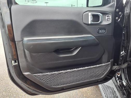 2024 Jeep Wrangler 4xe High Altitude