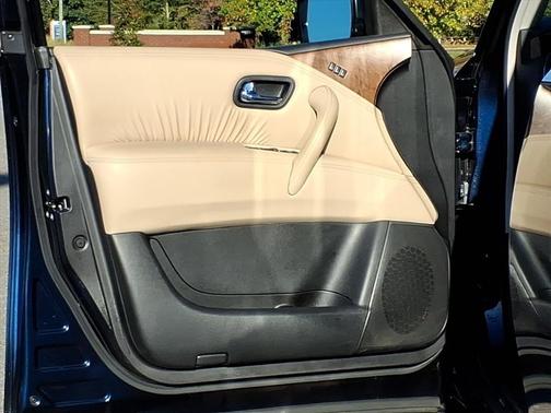 2023 Nissan Armada SL 2WD