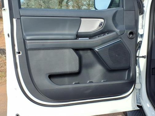 2025 Ford Expedition Max Active 4x4