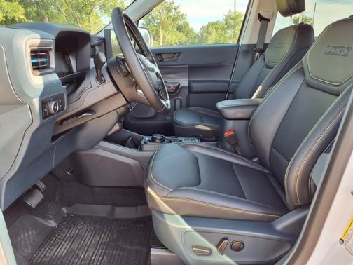 2025 Ford Maverick Lobo