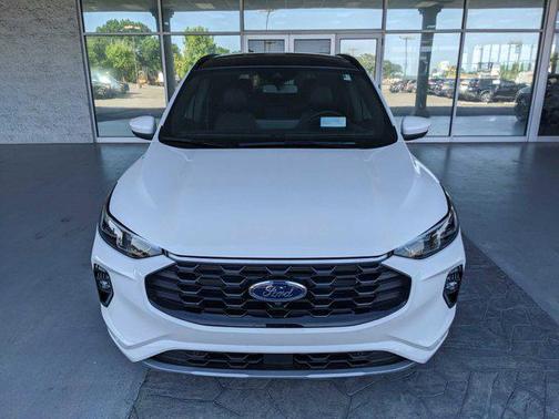 2023 Ford Escape ST-Line Elite