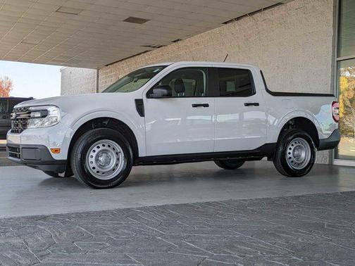 Oxford White 2023 Ford Maverick XL