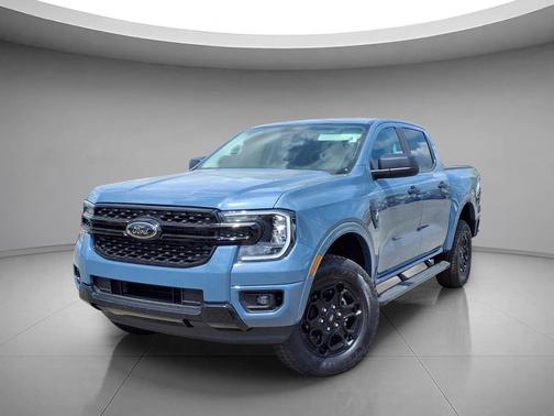 Azure Gray Metallic Tri-Coat 2025 Ford Ranger XLT