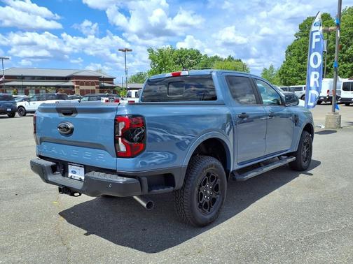 Azure Gray Metallic Tri-Coat 2025 Ford Ranger XLT