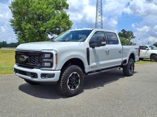 2025 Ford F-250 Lariat