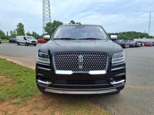 2018 Lincoln Navigator Black Label
