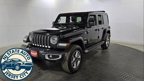Black Clearcoat 2020 Jeep Wrangler Unlimited Sahara