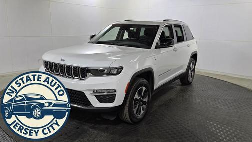 2022 Jeep Grand Cherokee 4xe Base