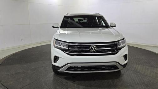 2021 Volkswagen Atlas Cross Sport 2.0T SE w/Technology 4MOTION