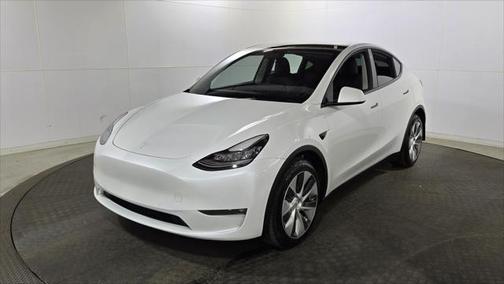 2022 Tesla Model Y Long Range Dual Motor All-Wheel Drive