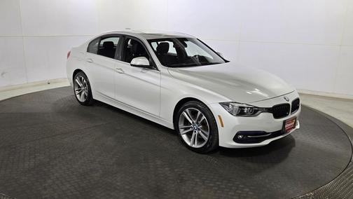 2018 BMW 330 xDrive