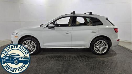 White 2020 Audi Q5 45 Premium Plus