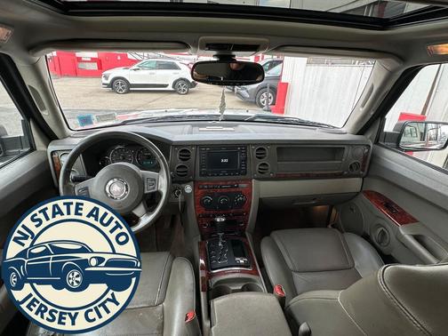 2007 Jeep Commander Sport