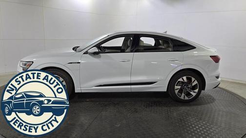 2022 Audi e-tron Sportback S line Premium