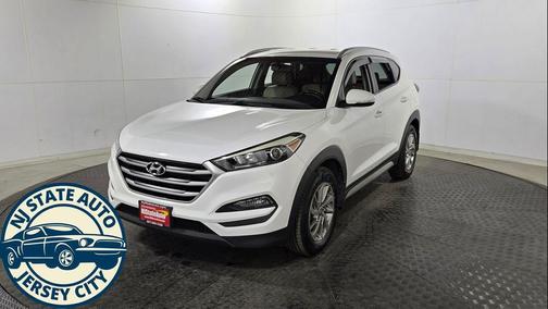 Dazzling White 2018 Hyundai TUCSON SEL Plus