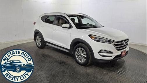 Dazzling White 2018 Hyundai TUCSON SEL Plus