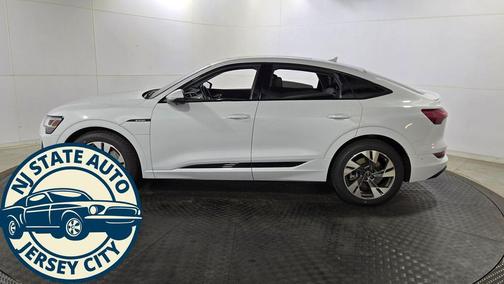 2022 Audi e-tron Sportback S line Premium