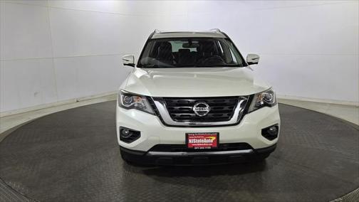 2018 Nissan Pathfinder Platinum