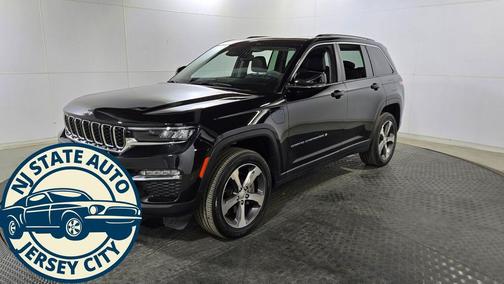 2023 Jeep Grand Cherokee 4xe Base