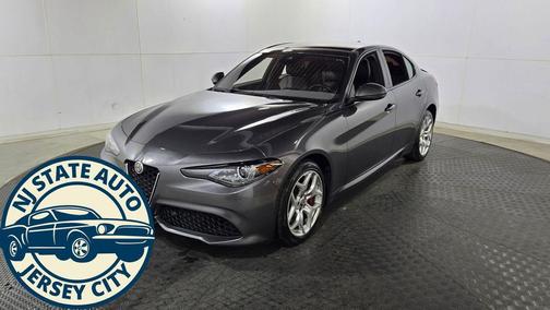 2022 Alfa Romeo Giulia Ti
