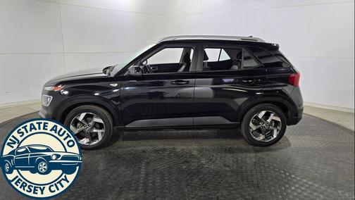 2022 Hyundai VENUE SEL